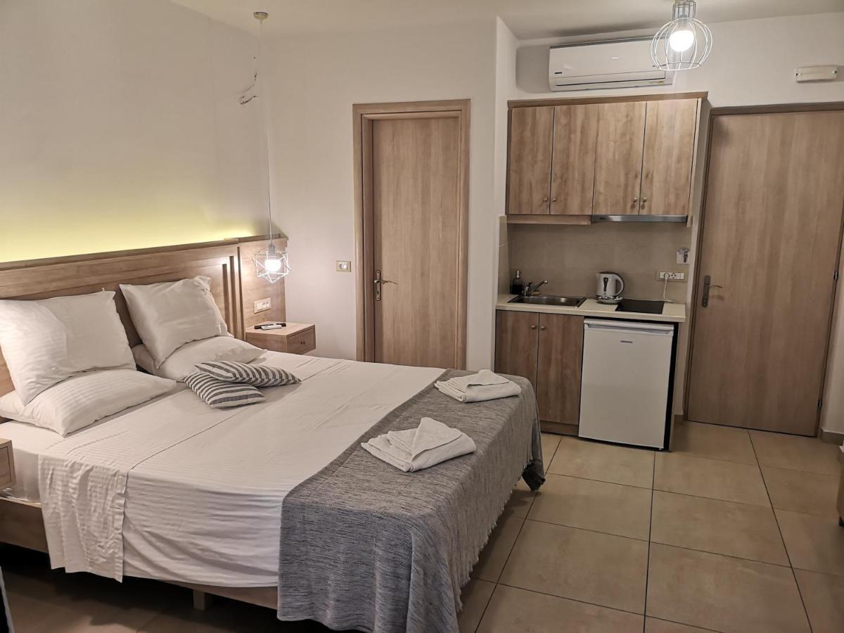 Porfyris Studios And Apartments Karpathos Buitenkant foto