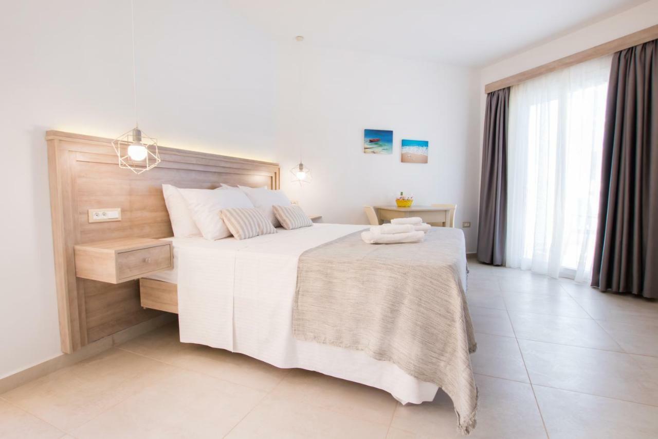 Porfyris Studios And Apartments Karpathos Buitenkant foto