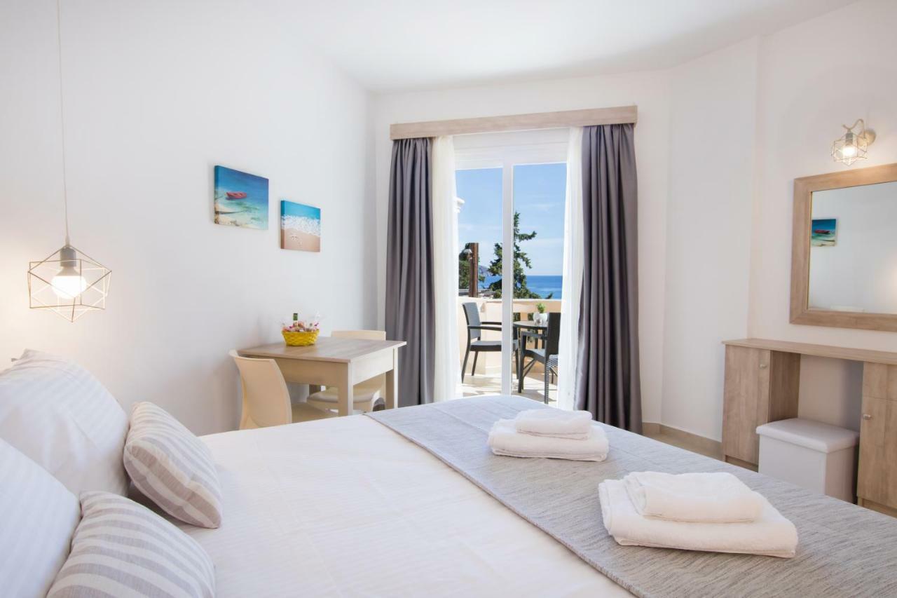 Porfyris Studios And Apartments Karpathos Buitenkant foto