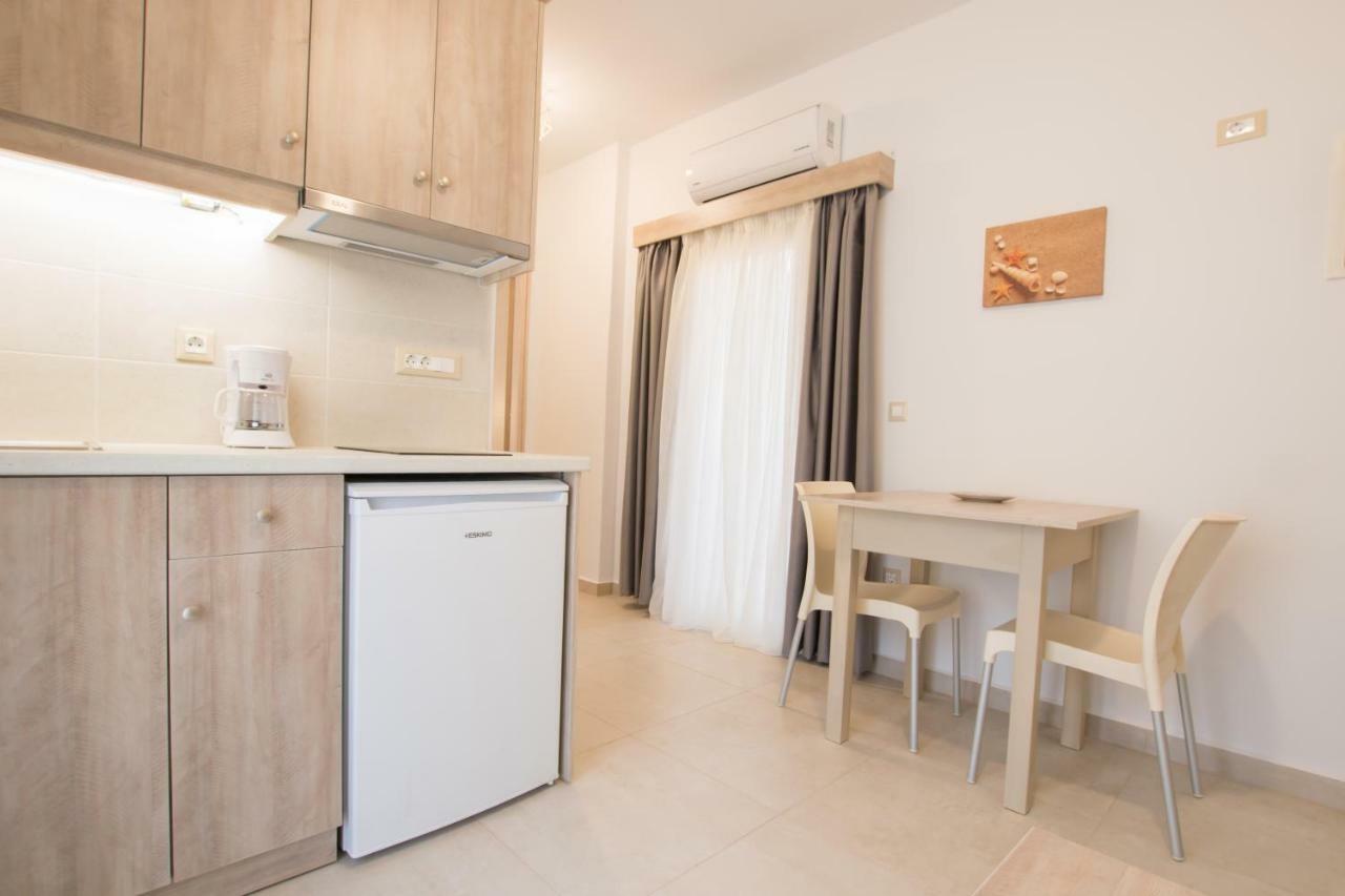 Porfyris Studios And Apartments Karpathos Buitenkant foto